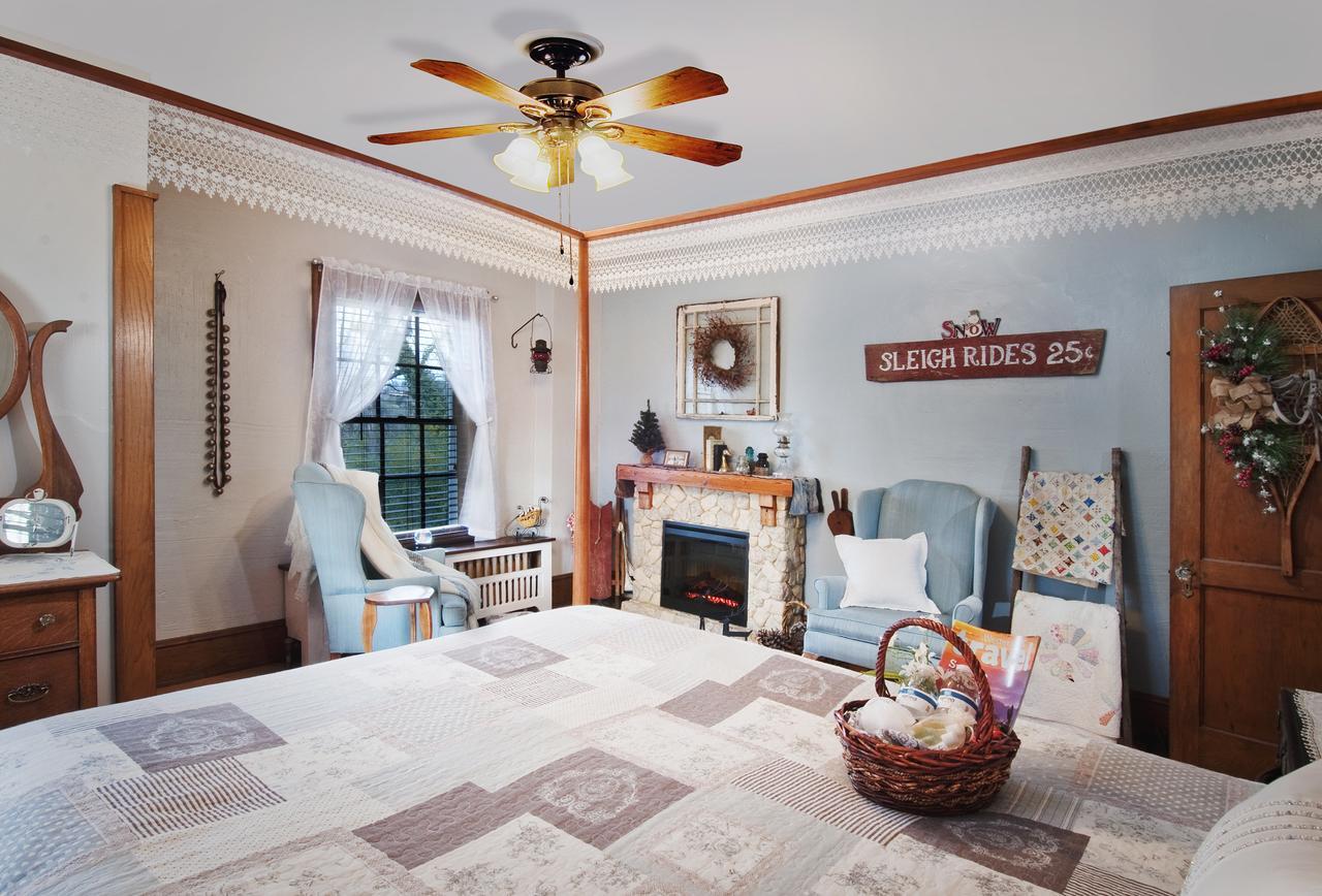 Almost Heaven Bed & Breakfast Waynesville Exterior foto